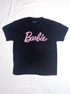 Barbie Black Graphic T Shirt Pink Logo Casual Tee Short Sleeve Women’s Large